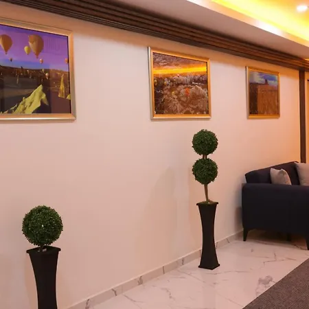 Ξενοδοχείο με διαμερίσματα White House Cappadocia 4*